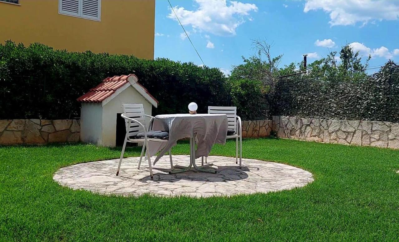Apartman Pear - Makarska Bagian luar foto