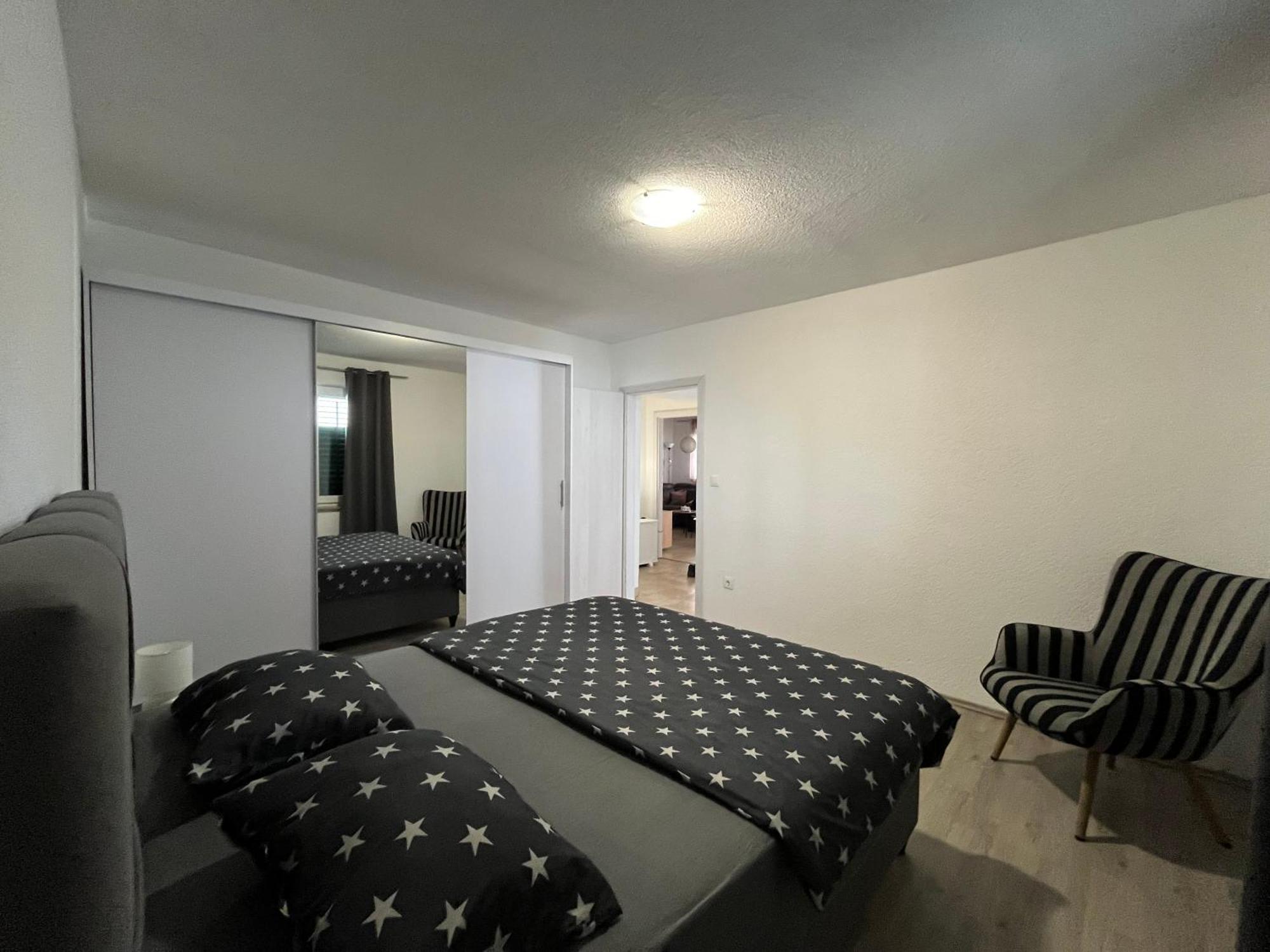 Apartman Pear - Makarska Bagian luar foto